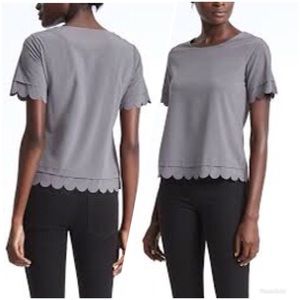 Banana Republic Gray Scallop Short Sleeves Blouse